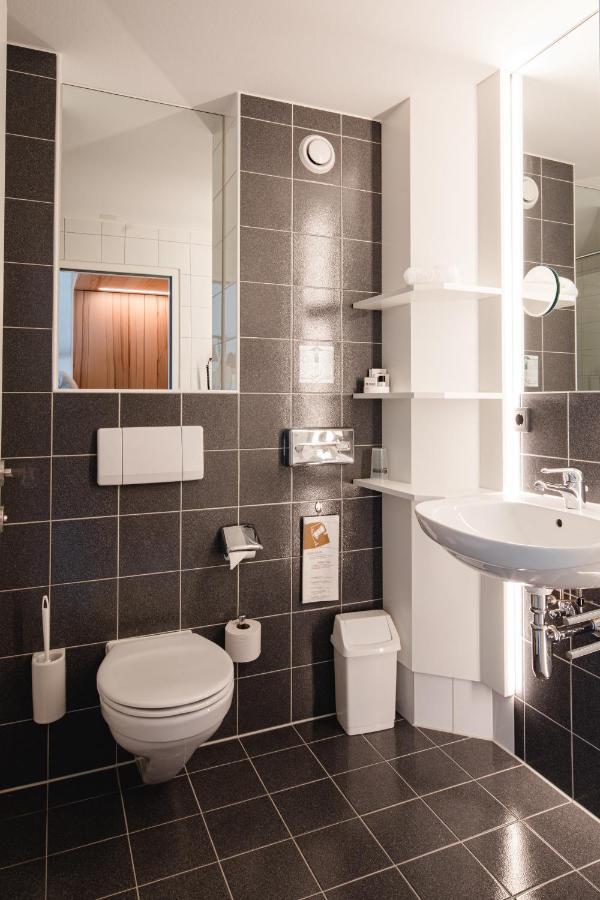Hotel Krone Дорнбирн Екстериор снимка